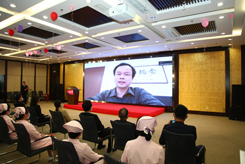 6北京市委宣傳部精神文明宣教處處長章力丁通過視頻發來祝賀.jpg 6北京市委宣傳部精神文明宣教處處長章力丁通過視頻發來祝賀.jpg